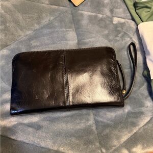 HOBO Black Evolve Whistler in Polished Leather